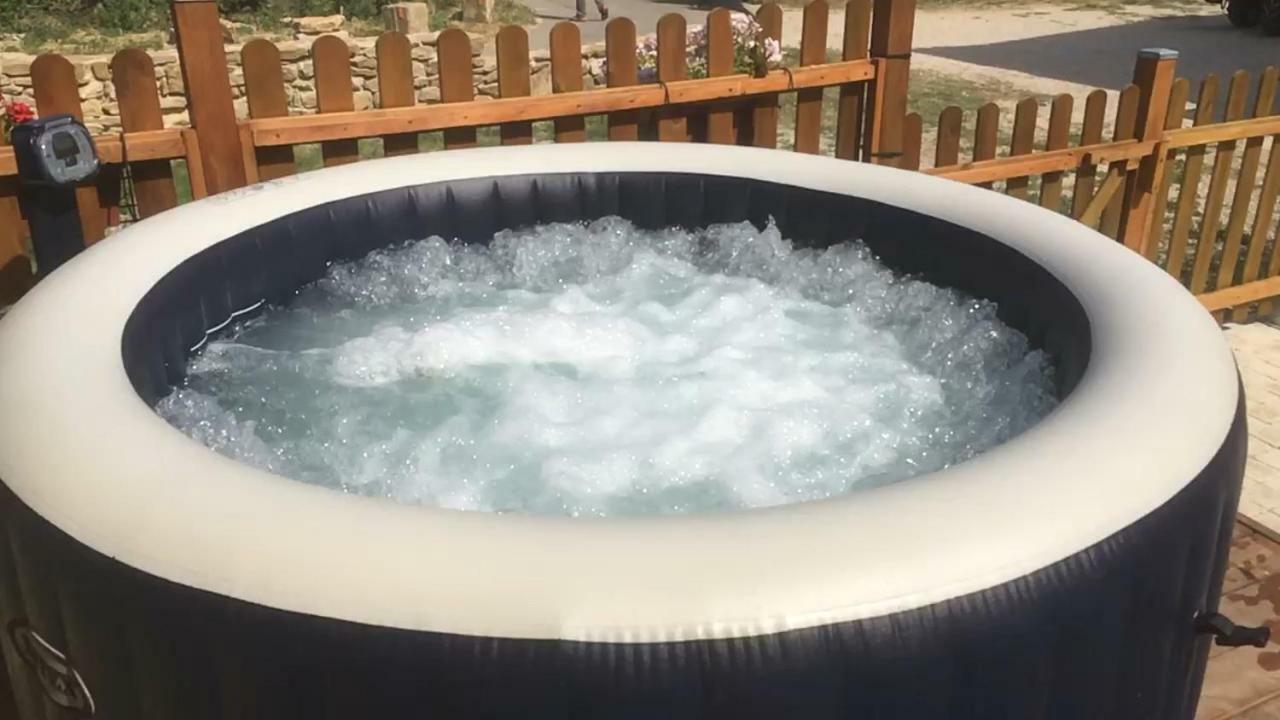 Gite Du Serre De Boudre Climatise, Spa Permanent Buisson 외부 사진